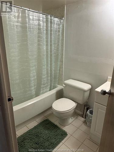 150 Park Unit# 2706, Windsor, ON - Indoor Photo Showing Bathroom