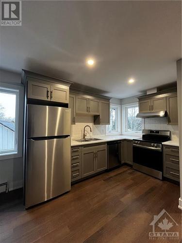 642 West Street, Prescott, ON - Indoor Photo Showing Kitchen With Double Sink