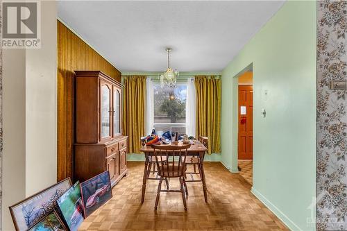 1 Haggart Street, Perth, ON - Indoor Photo Showing Dining Room