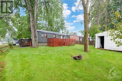 1 Haggart Street, Perth, ON - Outdoor