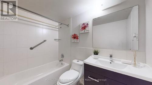 2303 - 100 Echo Point, Toronto E05, ON - Indoor Photo Showing Bathroom