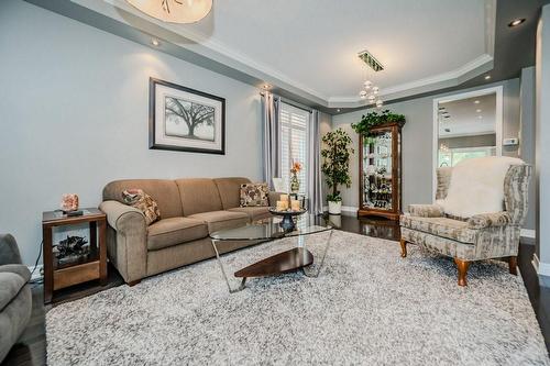 341 Admiral Drive, Oakville, ON - Indoor Photo Showing Living Room