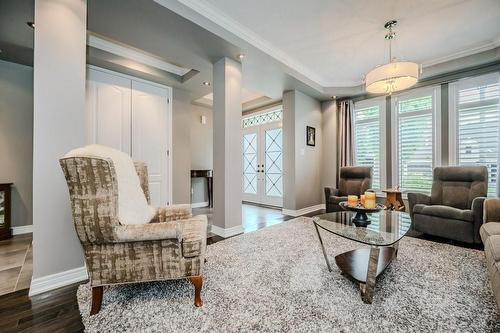 341 Admiral Drive, Oakville, ON - Indoor Photo Showing Living Room