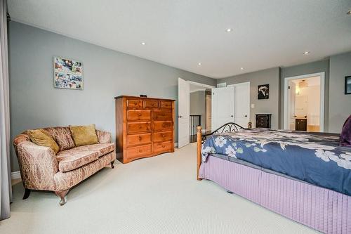 341 Admiral Drive, Oakville, ON - Indoor Photo Showing Bedroom