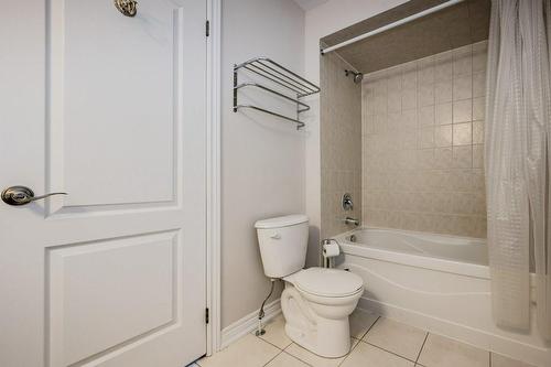 341 Admiral Drive, Oakville, ON - Indoor Photo Showing Bathroom