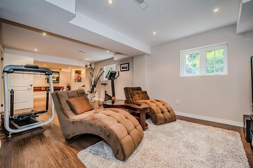 341 Admiral Drive, Oakville, ON - Indoor Photo Showing Gym Room