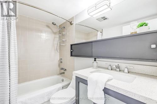 1211 - 90 Ling Road, Toronto, ON - Indoor Photo Showing Bathroom