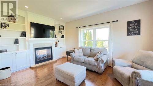 1917 Highway 21, Kincardine, ON - Indoor Photo Showing Living Room With Fireplace