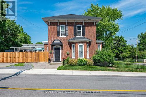 33 Kingsley Avenue, Brighton, ON - Outdoor