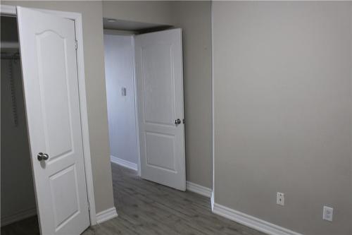 51 Hays Boulevard|Unit #1, Oakville, ON - Indoor Photo Showing Other Room