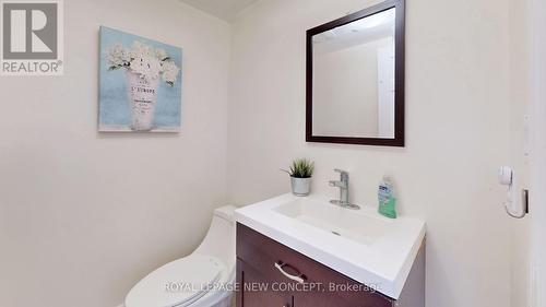 15 James Avenue, Wasaga Beach, ON - Indoor Photo Showing Bathroom