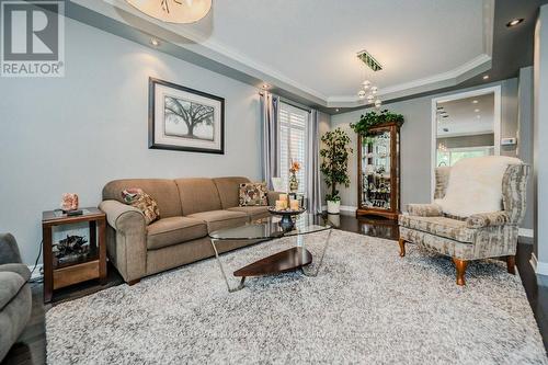 341 Admiral Drive, Oakville, ON - Indoor Photo Showing Living Room