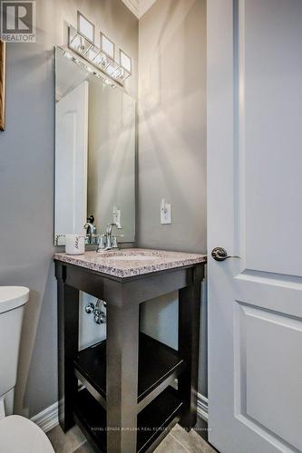 341 Admiral Drive, Oakville, ON - Indoor Photo Showing Bathroom