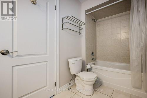 341 Admiral Drive, Oakville, ON - Indoor Photo Showing Bathroom