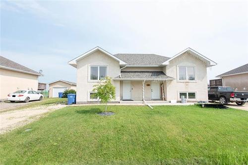 391 Third St, Niverville, MB 