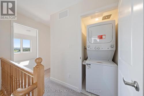 318 - 2550 Castlegate Crossing Drive, Pickering (Duffin Heights), ON - Indoor Photo Showing Laundry Room