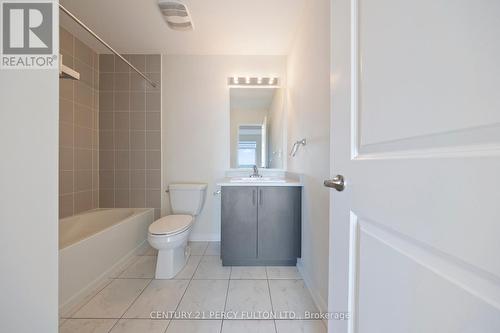 318 - 2550 Castlegate Crossing Drive, Pickering (Duffin Heights), ON - Indoor Photo Showing Bathroom