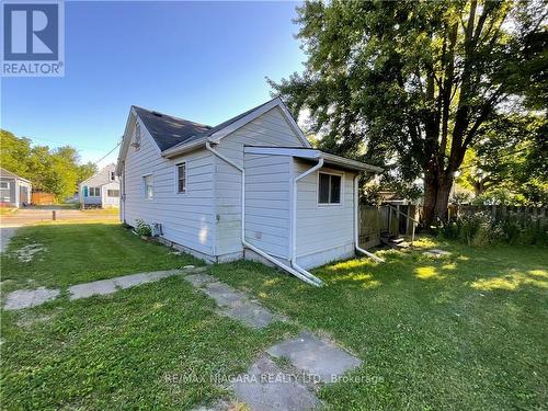 58 Almond Street, Welland, ON - Outdoor