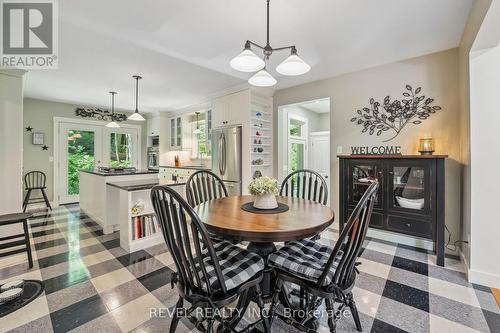 8181 Indian Trail, Guelph/Eramosa, ON - Indoor Photo Showing Dining Room