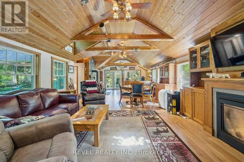 8181 Indian Trail, Guelph/Eramosa, ON - Indoor Photo Showing Living Room With Fireplace