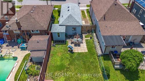 166 Elgin Street, Brantford, ON - Outdoor