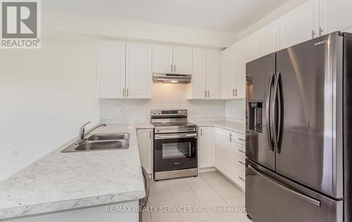 1468 Marina Drive, Fort Erie, ON - Indoor Photo Showing Kitchen With Stainless Steel Kitchen With Double Sink