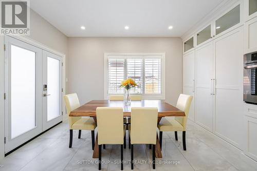 1065 Halliday Avenue, Mississauga, ON - Indoor Photo Showing Dining Room