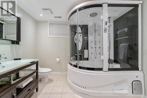 1065 Halliday Avenue, Mississauga, ON - Indoor Photo Showing Bathroom