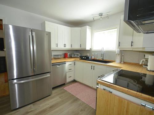 Cuisine - 1345 Rue St-Roch, Mont-Tremblant, QC - Indoor Photo Showing Kitchen