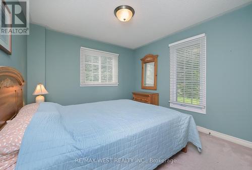 35 - 18 Hartnell Square, Brampton, ON - Indoor Photo Showing Bedroom