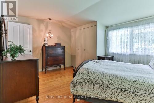 32 Dorcot Avenue, Toronto, ON - Indoor Photo Showing Bedroom