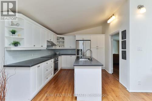 32 Dorcot Avenue, Toronto, ON - Indoor Photo Showing Kitchen