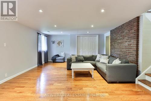 32 Dorcot Avenue, Toronto, ON - Indoor Photo Showing Living Room