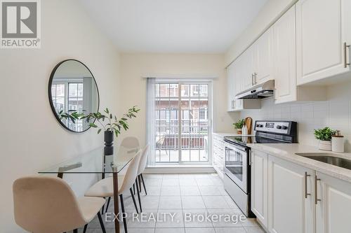 16 Carnahan Terrace, Toronto E02, ON - Indoor Photo Showing Kitchen With Upgraded Kitchen