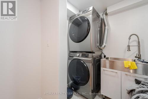 54 Tara Park Crescent, Brampton, ON - Indoor Photo Showing Laundry Room