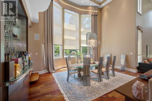 187 Mattucci Court, Vaughan (Kleinburg), ON - Indoor Photo Showing Dining Room