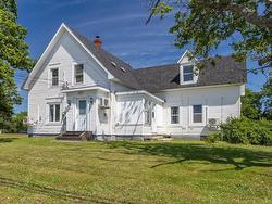 373 Pleasant Street  Yarmouth, NS B5A 2K9