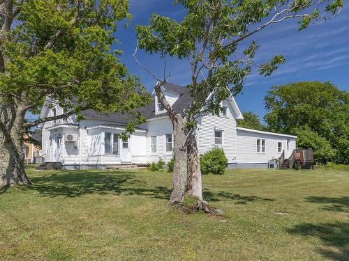 373 Pleasant Street, Yarmouth, NS 