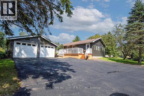 225 Clifton Street, Kawartha Lakes (Fenelon Falls), ON - Outdoor With Deck Patio Veranda