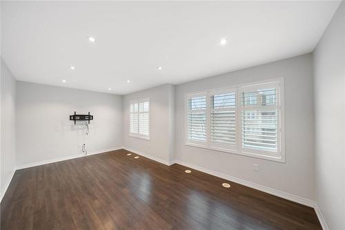 244 Ellen Davidson Drive, Oakville, ON - Indoor Photo Showing Other Room