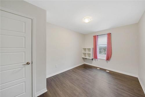 244 Ellen Davidson Drive, Oakville, ON - Indoor Photo Showing Other Room