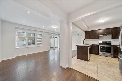 244 Ellen Davidson Drive, Oakville, ON - Indoor Photo Showing Kitchen