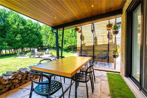 98 Mansfield Drive, Hamilton, ON - Outdoor With Deck Patio Veranda With Exterior