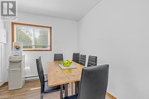 639 Bruce Rd 13, Saugeen Indian Reserve 29, ON - Indoor Photo Showing Dining Room