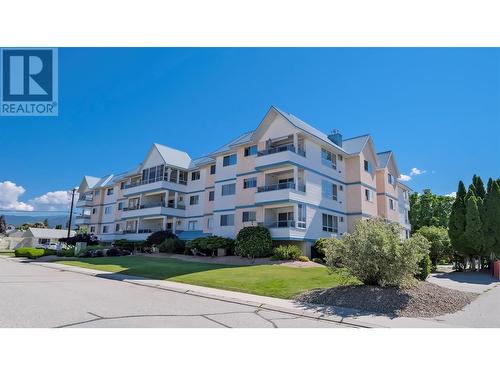 920 Argyle Street Unit# 203, Penticton, BC - Outdoor With Balcony With Facade