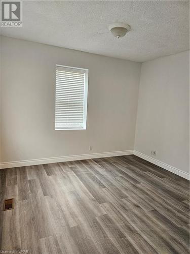 609 Lancaster Street W Unit# B, Kitchener, ON - Indoor Photo Showing Other Room