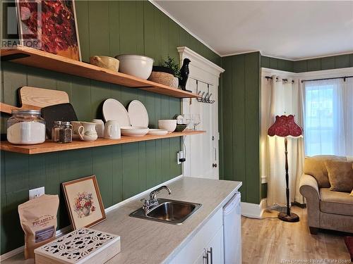 12 Union Street, St. Stephen, NB - Indoor Photo Showing Kitchen