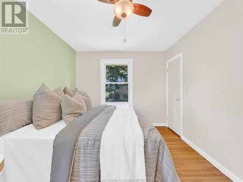 915 Villaire, Windsor, ON - Indoor Photo Showing Bedroom