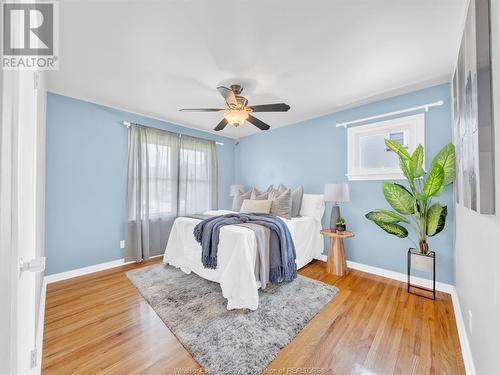 915 Villaire, Windsor, ON - Indoor Photo Showing Bedroom