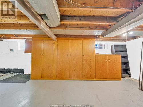 915 Villaire, Windsor, ON - Indoor Photo Showing Basement